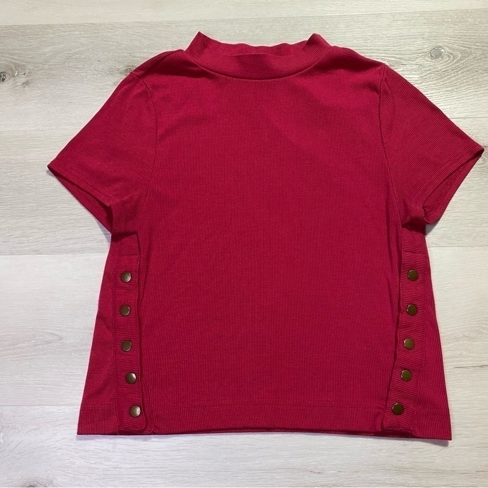 Free People We The Free Red Mock Neck Cropped Short Sleeve Side Snap Top, Sz L